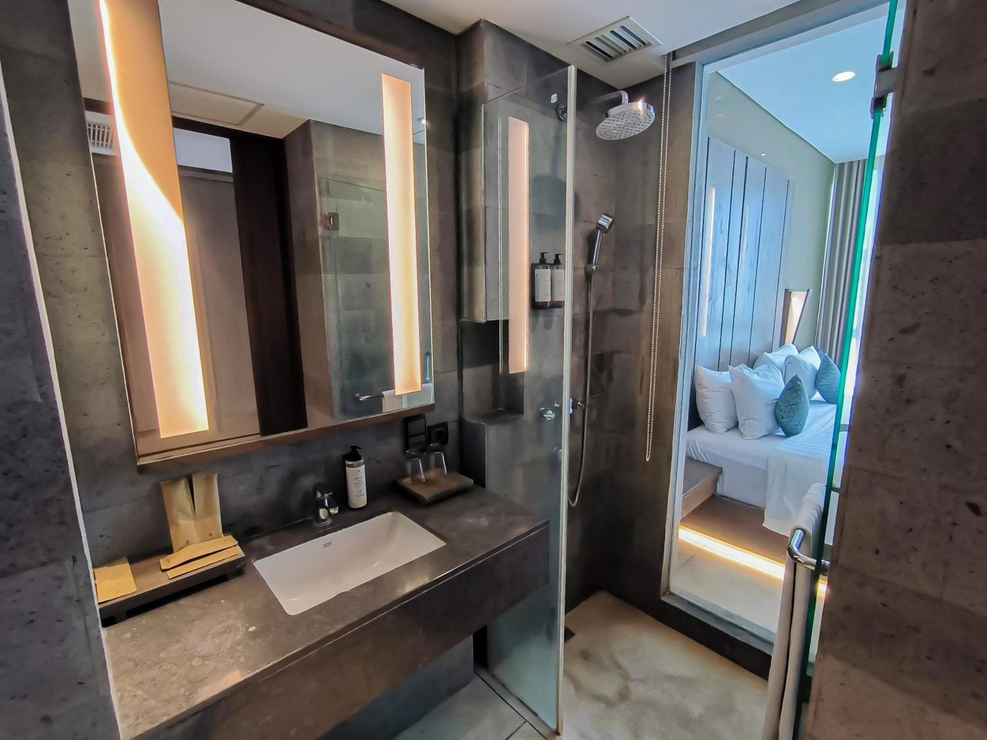 巴厘岛温德姆塔曼萨里吉瓦度假村 Siyut 外观 照片 Bathroom